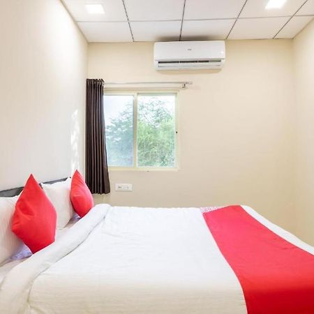 מלון אינדורה Jagtara Residency מראה חיצוני תמונה