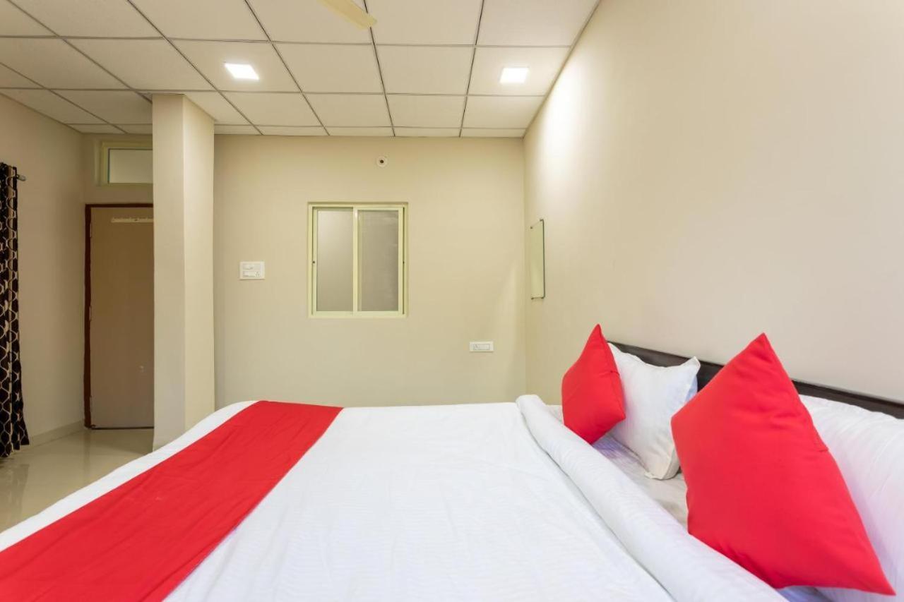 מלון אינדורה Jagtara Residency מראה חיצוני תמונה