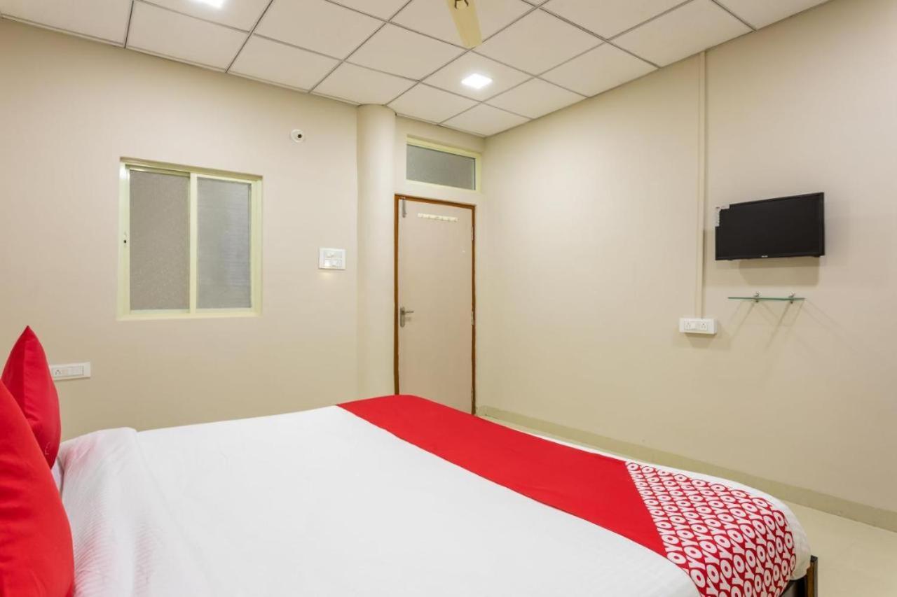 מלון אינדורה Jagtara Residency מראה חיצוני תמונה